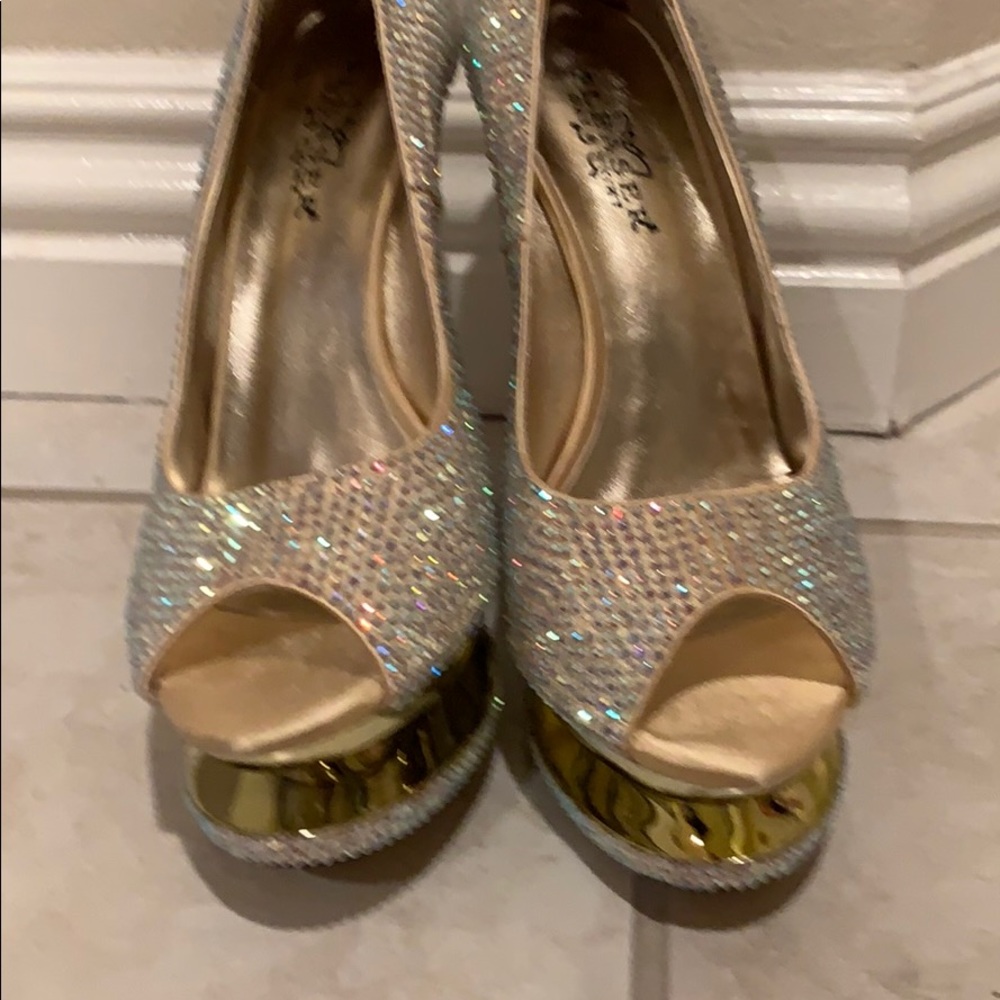 Pleaser Heel